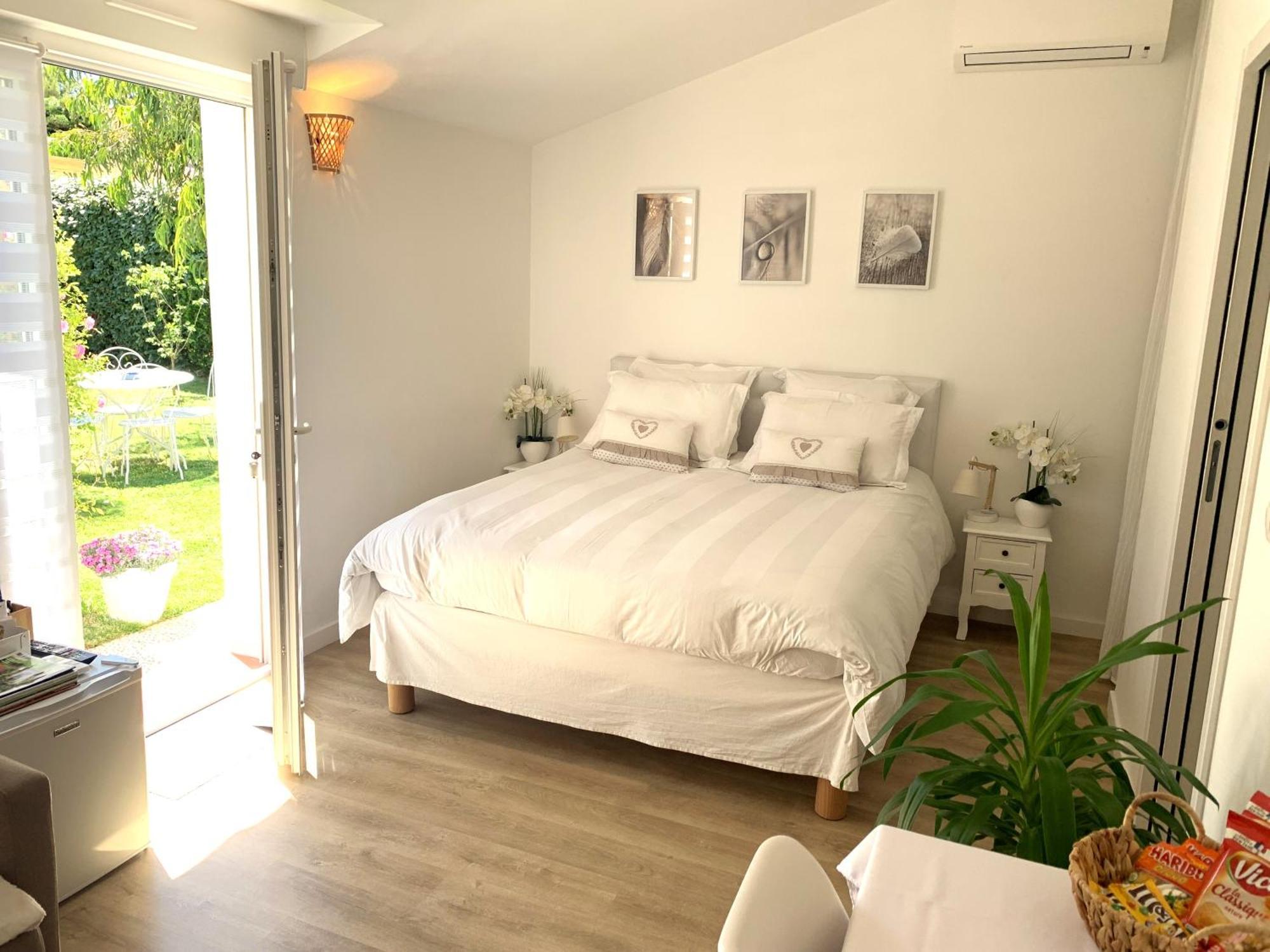 Chambre D'Hotes De Charme Merbleuesoleil 锡富尔勒普拉日 外观 照片